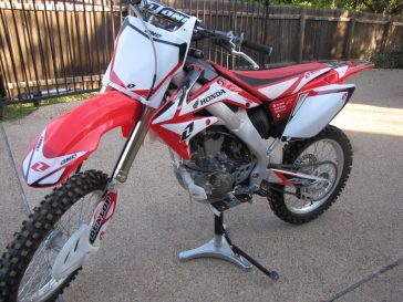 Honda CRF250R How to buy a motorcycle dirt bike for a child